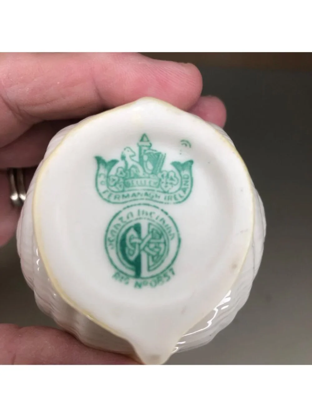 Belleek Shell-Shaped Ceramic Creamer & Sugar Bowl Set